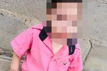 பற்றரியால் உயிருக்கு போராடும் 2 வயது சிறுவன்