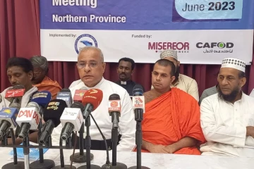 மத குரோதங்களை வியாபாரமாக்கும் அரசியல்வாதிகள்: சர்வமத தலைவர்கள் கவலை