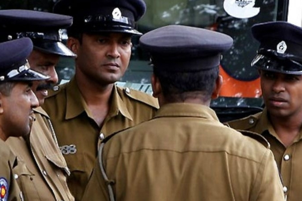 ஹொரண பாதுக்க வீதியில் ஏற்பட்ட வாகன விபத்தில் ஒருவர் பலி | Person Died In Bike Accident Horana