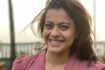 நடிகை கஜோலுக்கு இவ்வளவு பெரிய மகளா.. லேட்டஸ்ட் போட்டோவை பார்த்தீர்களா