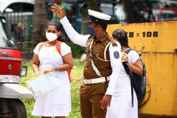 பாடசாலை மாணவர்களுக்கு பொலிஸார் விடுத்த அறிவித்தல்