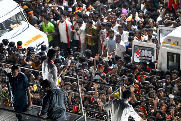 கரூர் மக்களை சந்திக்கவுள்ள விஜய்! வெளியான முக்கிய தகவல் | Vijay Chief Is Going To Karur
