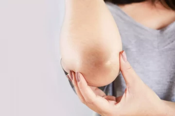 உங்க மூட்டு பகுதியில் கருமையா இருக்கா? இதனை போக்க என்ன பண்ணலாம்?