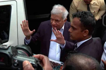 இலங்கை முன்னாள் ஜனாதிபதி ரணில் விக்ரமசிங்க கைது