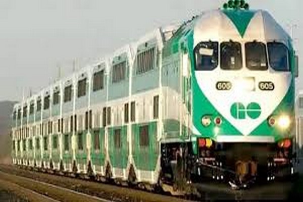 கனடாவில் ரயிலில் பயணிப்போருக்கு விசேட அறிவுறுத்தல் | Trains Will Close Its Doors Before Scheduled Time