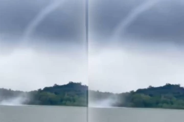 மட்டக்களப்பு குளத்தில் அதிசயம் ; சமூக வலைதளத்தில் வைரலாகிய காணொளி