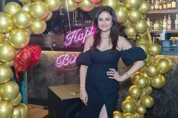 கோலாகலமாக நடந்த நடிகை சோனியா அகர்வாலின் பிறந்தநாள் கொண்டாட்டம்- யாரெல்லாம் வந்துள்ளார்கள் பாருங்க