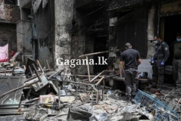 බෝම්බ පිපිරීමක් - 11ක් ජිවිතක්ෂයට. (විදෙස්)