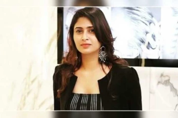 ஒன்றிய அரசுக்கு எதிராக பேசிய பெண் இயக்குனர் மீது தேசத்துரோக வழக்குப்பதிவு - நடந்தது என்ன?