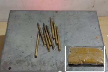 பேனா ரிஃபில்-லில் தங்கம் கடத்திய 6 இந்தியர்கள்: மும்பை சுங்கத் துறை அதிகாரிகள் அதிரடி