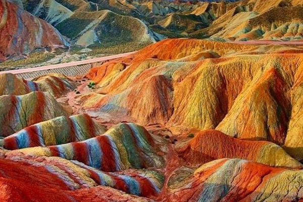 வியப்பில் தமிழர்கள்! மண்னை சாப்பிடும் அதிசய தீவு.... மிரள வைத்த விஞ்ஞானிகள் | Soil To Their Food Instead Of Spices