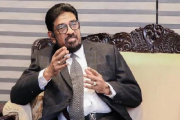 பாடசாலையில் இருந்து கெஹலிய ரம்புக்வெல்லவின் பெயரை நீக்கம்!