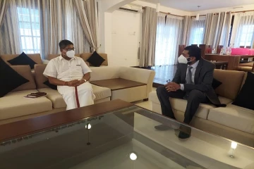 வட மாகாண ஆளுநரை சந்தித்து வாழ்த்து தெரிவித்த இந்திய துணைத்தூதுவர்