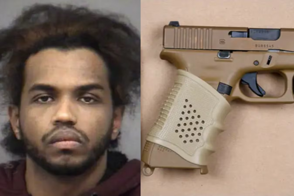 கனடாவில் துப்பாக்கி முனையில் கொள்ளை: ஒருவர் கைது | Toronto Man Charged After Armed Robbery கனடாவில் துப்பாக்கி முனையில் கொள்ளை: ஒருவர் கைது | Toronto Man Charged After Armed Robbery