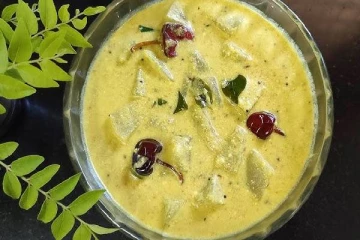 ஐயர் வீட்டு பாணியில் அசத்தல் சுவையில் மோர் குழம்பு...இப்படி ஒரு முறை செய்து பாருங்க