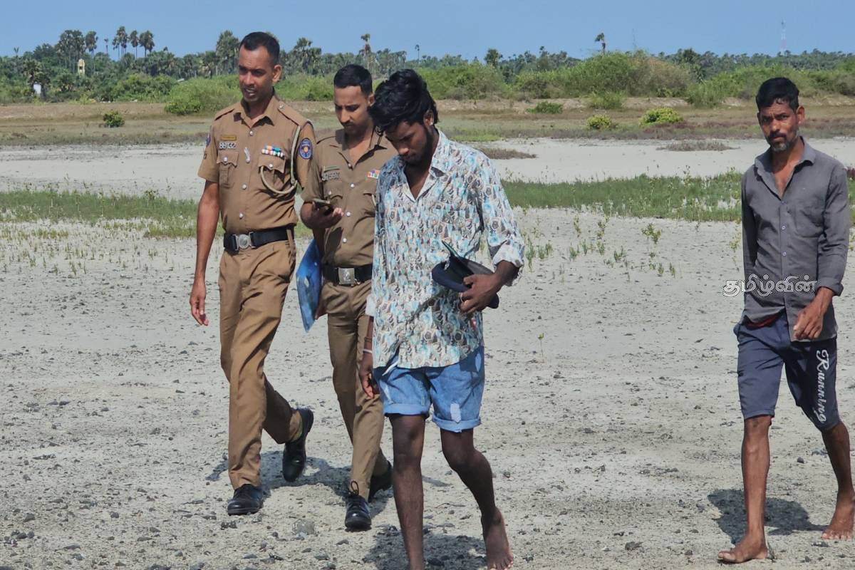 யாழில் கடற்றொழிலுக்காக சென்ற குடும்பஸ்தர் சடலமாக மீட்பு | Body Was Found Floating In The Sea In Jaffna யாழில் கடற்றொழிலுக்காக சென்ற குடும்பஸ்தர் சடலமாக மீட்பு | Body Was Found Floating In The Sea In Jaffna