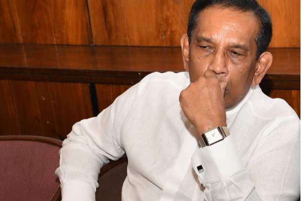 மீண்டும் ராஜித சேனாரத்னவிற்கு பிடியாணை பிறப்பிப்பு! | Arrest Warrant Issued For Rajitha