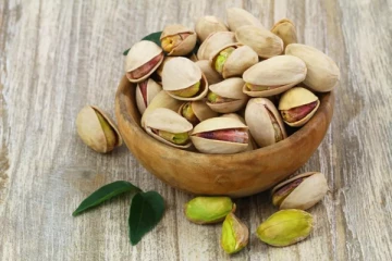 நீரிழிவு நோயாளிகள் பிஸ்தா அதிகமாக சாப்பிட்டாலாம்?