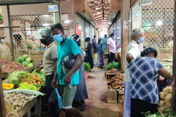 பயணத்தடை தளர்த்தப்பட்டுள்ள நிலையில் வழமைக்கு திரும்பிய கிளிநொச்சி மக்கள்