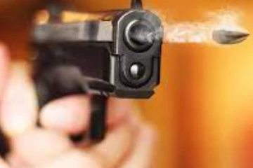 සාදයක් අතරතුර වෙඩි තැබීමක් - 09 දෙනෙකු තුවාල ලබයි..