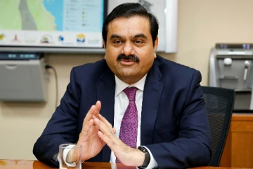 அமெரிக்க நிறுவன குற்றச்சாட்டால் இந்திய பணக்காரருக்கு நேர்ந்த நிலை!