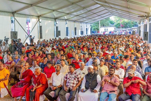 ஆட்சியை தக்கவைக்கவே கஜேந்திரகுமாரின் வீடு சுற்றிவளைக்கப்பட்டது: அநுர எம்.பி குற்றச்சாட்டு | Anurakumara Dissanayake Borella Meeting