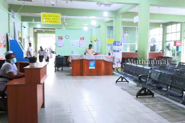 கிழக்கு மாகாண வைத்தியசாலைகளில் வைத்தியர்கள் பணிபகிஸ்கரிப்பு! சிரமத்தில் மக்கள் | Doctors Strike In Eastern Provincial Hospitals