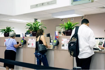 இலங்கைக்குள் நுழையும் இந்திய வங்கிகளும் - ரூபாய்களும்