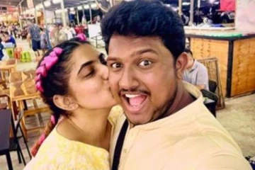 சீரியல் நடிகை சமீராவின் மகனா இவர், நன்றாக வளர்ந்துவிட்டாரே?- லேட்டஸ்ட் க்ளிக்