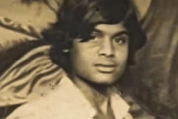 இந்த புகைப்படத்தில் இருக்கும் முரட்டு நடிகர் யார் தெரியுமா.. தெரிஞ்சா ஷாக் ஆகிடுவீங்க