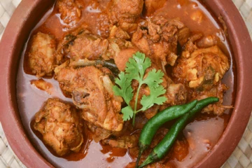 அரை மணி நேரத்தில் நாவூறும் சிக்கன் கறி! எப்படி செய்யலாம்?