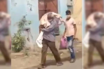 11 வயதான மகள் சடலத்தை தோளில் வைத்து தூக்கி கொண்டு சுடுகாட்டுக்கு ஓடிய தந்தை! வெளியான அதிர்ச்சி வீடியோ