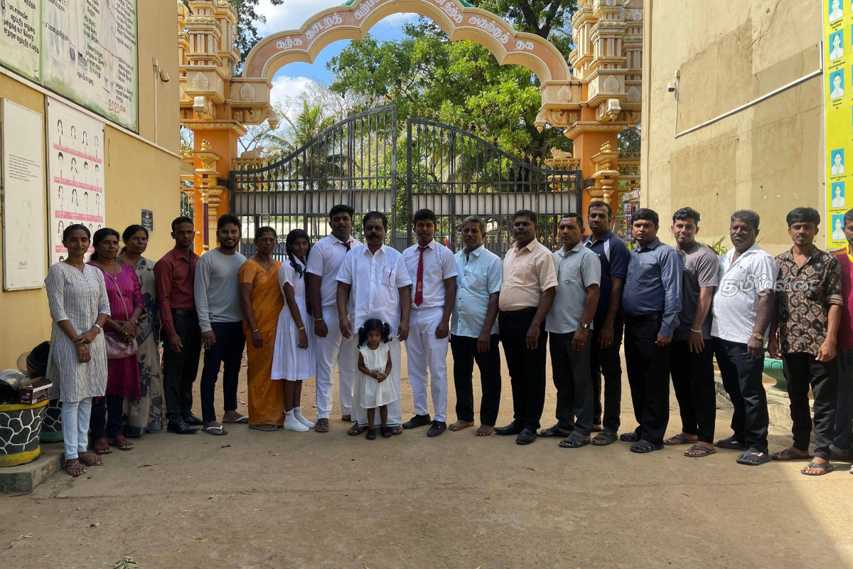 அகில இலங்கை ரீதியில் முதலிடம் பெற்ற தமிழ் மாணவன்: பாடசாலை சமூகம் நெகிழ்ச்சி | Student Who Has Ranked First All Over Sri Lanka