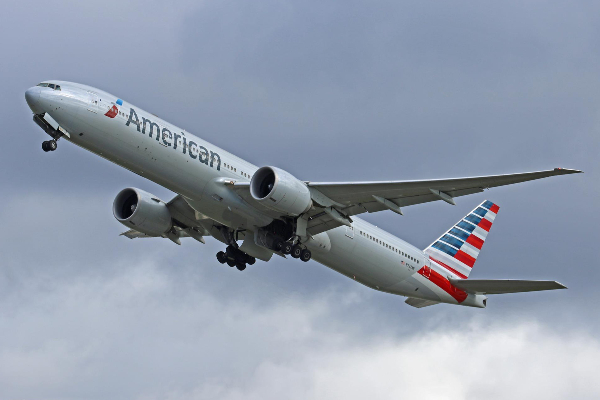 நடுவானில் பறந்த அமெரிக்கா விமானத்தில் குழந்தை பெற்ற ஆப்கானிஸ்தான் பெண் | Afghanistan America Taliban Lady Delivery Baby