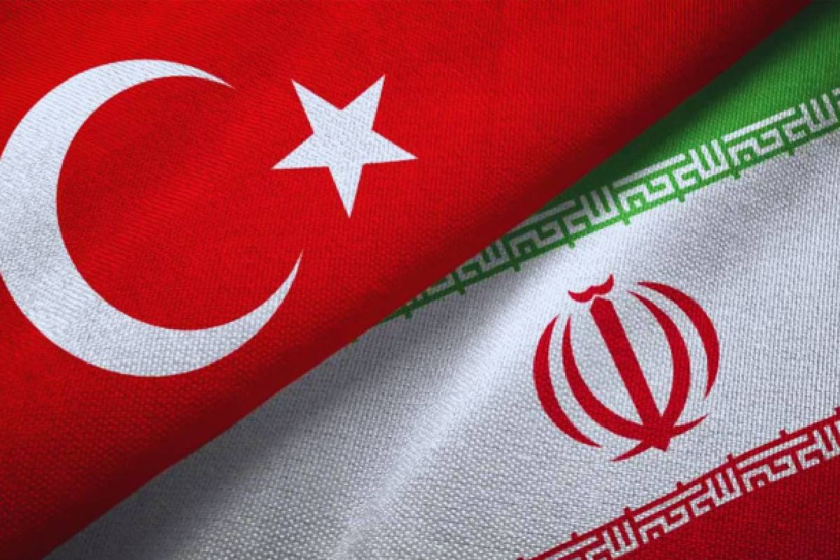 ஈரான் அமைச்சருடன் துருக்கி வெளி விவகார அமைச்சர் அவசர ஆலோசனை! | Turkish Foreign Minister Meet Iranian Minister