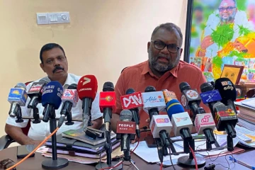 இந்தியாவின் மத்தியஸ்துடனேயே தமிழர் பிரச்சினைக்கான தீர்வுத்திட்டம் தொடர்பில் பேசவேண்டும்: கருணாகரம்