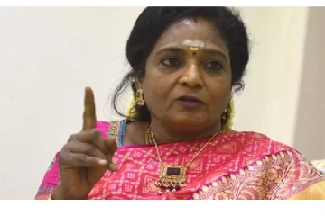 கல்வியில், அரசியலைக் கலப்பது தமிழகத்தில் வாடிக்கையாக இருக்கிறது - தமிழிசை!