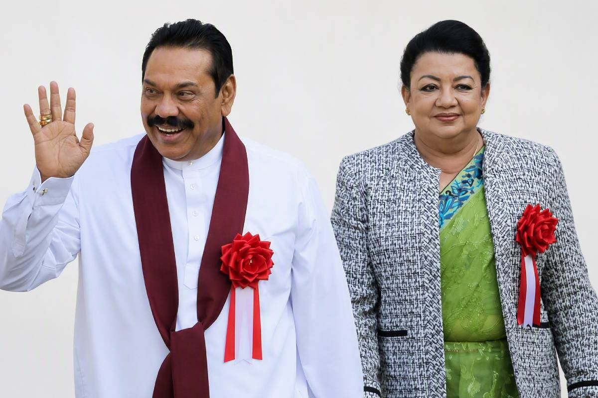 அநுர அரசாங்கத்தை ஏமாற்றி விட்டு தப்பியோடிய ஷிரந்தி - பின்னணியில் செயற்படும் மகிந்த விசுவாசிகள் | Shiranthi Planning To Escape From The Ivestigation அநுர அரசாங்கத்தை ஏமாற்றி விட்டு தப்பியோடிய ஷிரந்தி - பின்னணியில் செயற்படும் மகிந்த விசுவாசிகள் | Shiranthi Planning To Escape From The Ivestigation