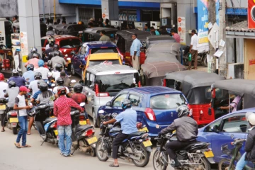 එක් එක් පළාතට අනුව, සෞඛ්‍ය සේවකයින් සඳහා ඉන්ධන ලබාගත හැකි සියලු ස්ථාන මෙන්න..