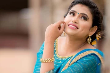 பாரதி கண்ணம்மா வில்லி வெளியிட்ட புகைப்படம்: நிறைமாத கர்ப்பிணி இப்படி செய்யலாமா? வறுத்தெடுக்கும் நெட்டிசன்கள்