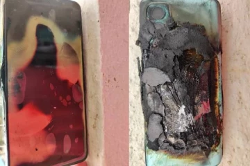 வாங்கி 5 நாளில் திடீரென வெடித்த செல்போன் பேட்டரி.. பதறிய வாடிக்கையாளர் செய்த செயல்!