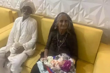 இந்தியாவில் 75 வயதான பெண்ணுக்கு பிறந்த அழகான ஆண்குழந்தை