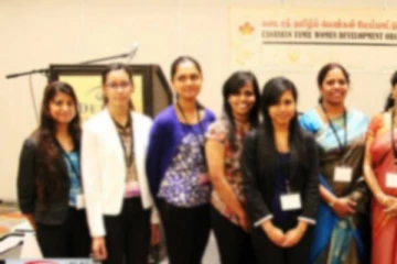 கனடாவில் வேலையை தூக்கியெறிய உள்ள தெற்காசிய பெண்கள்