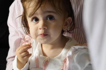 ஒரு வயது குழந்தை பிரித்தானியாவை விட்டு உடனடியாக வெளியேற உத்தரவு: அதிர்ச்சியில் பெற்றோர்