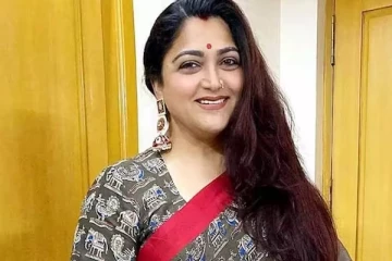 அப்படியே அம்மா மாதிரியே இருக்காங்களே.. குஷ்பு மகளை வர்ணிக்கும் ரசிகர்கள்