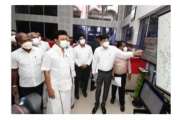 ஒமைக்ரான் பரவலைத் தடுக்க முன்னெச்சரிக்கையாக 1.15 லட்சம் படுக்கைகள் தயார் நிலை - முதல்வர் ஸ்டாலின் ஆய்வு