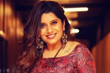 நிறைய குழந்தைகள் பெத்துக்கணும்.. கண்கலங்கி பேசிய விஜய் டிவி பிரியங்கா