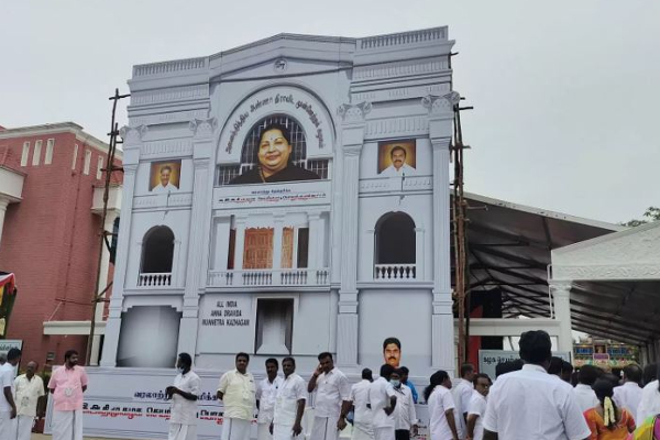 அதிமுக அவைத் தலைவராக தமிழ்மகன் உசேன் தேர்வு! | Tamilmagan Hussain Is Currently Elected Chairman