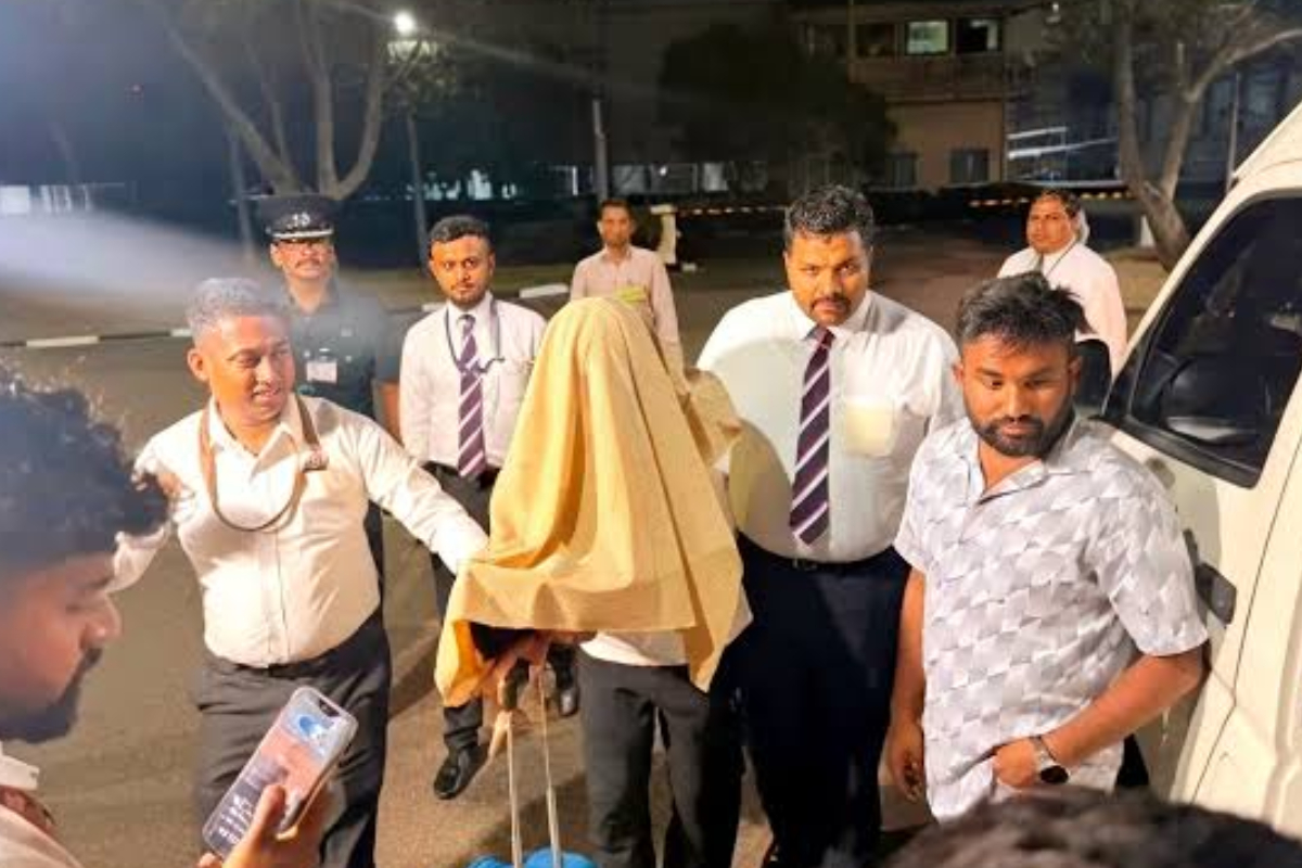 எதிர்க்கட்சியின் இரு முக்கிய புள்ளிகளுக்கு கோடிக்கணக்கான பணத்தை வாரி வழங்கிய ஷிரான் பாசிக் | Shiran Donated Crores Rupees To Opposition Parties