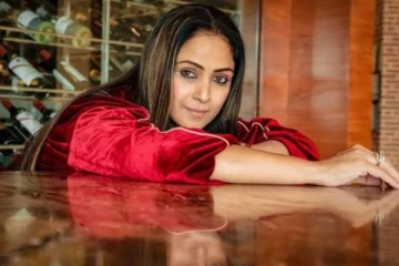 தனது கணவருடன் கியூட் நடனம் போட்ட நடிகை சிம்ரன்- முதன்முறையாக அவரே வெளியிட்ட வீடியோ